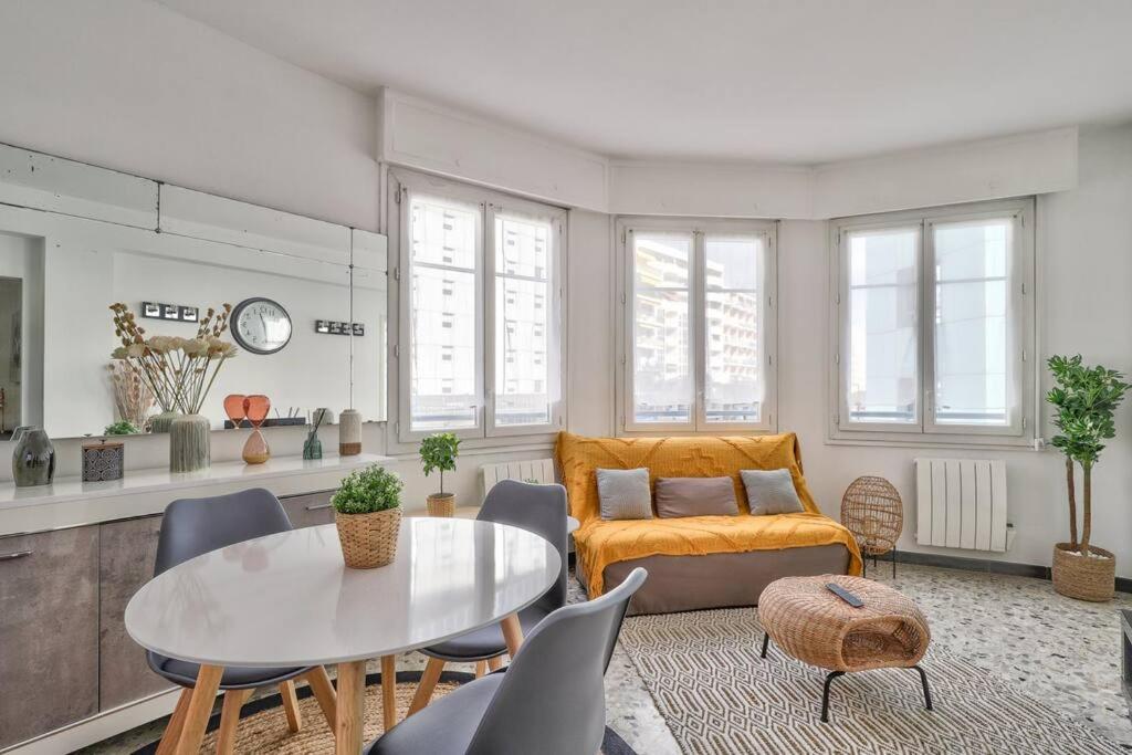 L29 Lenval Beach At 1Min Walk To Sea Front Ac Balcony Nizza Exterior foto